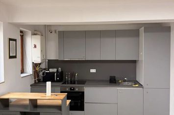 Apartament 2 camere, de vanzare, cu parcare, zona Vivo, Floresti anunturi imobiliare Cluj