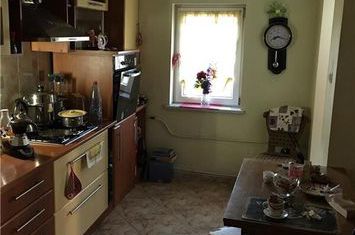 Apartament 3 camere de vanzare CALARASILOR - Bucuresti anunturi imobiliare Bucuresti