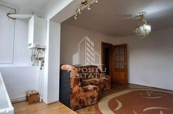 Apartament 3 camere  decomandat, Miorița anunturi imobiliare Arad