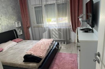Apartament de vanzare 3 camere zona 300 anunturi imobiliare Arad