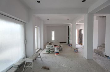 Casă - 6 camere de vanzare MOGOSOAIA - Bucuresti anunturi imobiliare Bucuresti