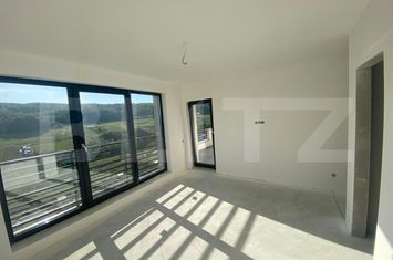 Vilă - 4 camere de vanzare BACIU - Cluj anunturi imobiliare Cluj