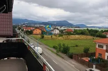 Apartament 2 camere de inchiriat TRACTORUL - Brasov anunturi imobiliare Brasov