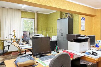 Birou de inchiriat in cartierul Rogerius din Oradea anunturi imobiliare Bihor