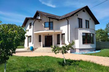 Vilă - 5 camere de vanzare SIRNA - Prahova anunturi imobiliare Prahova