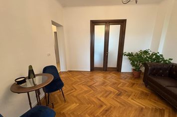 Inchiriere apartament coworking trei camere mobilat/utilat Palatul Cotroceni anunturi imobiliare Bucuresti