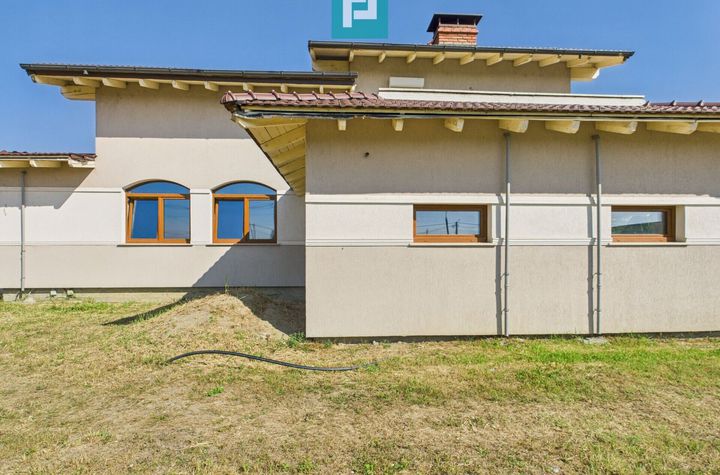 Casă individuală cu etaj 156 mp utili, teren 983mp anunturi imobiliare Timis