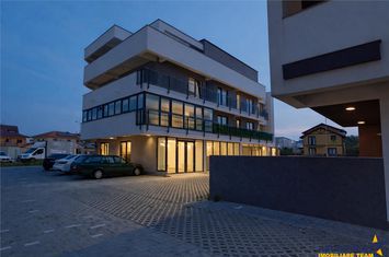 Spațiu comercial de vanzare TRACTORUL - Brasov anunturi imobiliare Brasov