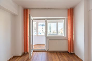 Apartament Spațios de Închiriat | Centru Civic, Brașov anunturi imobiliare Brasov