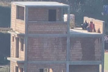 Casa 4 camere,4 bai,200mp,830mp teren,80mp terasa,0%comision anunturi imobiliare Mures