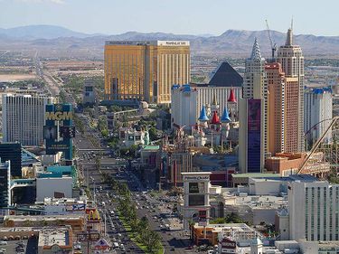Cum a ajuns Las Vegas să aibă o piaţă imobiliară de evitat