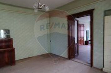 Apartament cu 4 camere de vânzare în zona Central anunturi imobiliare Sibiu