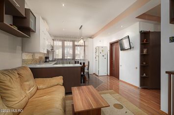 Apartament 2 camere de vanzare PRELUNGIREA GHENCEA - Bucuresti anunturi imobiliare Bucuresti