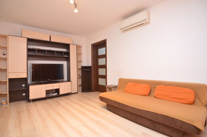 Apartament 3 camere de inchiriat TINERETULUI - Bucuresti anunturi imobiliare Bucuresti