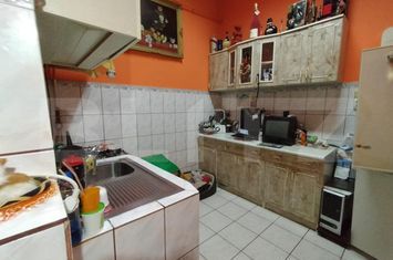 Apartament 3 camere de vanzare ORADEA - Bihor anunturi imobiliare Bihor