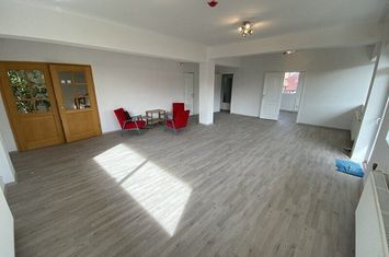 Casa P+2+M de inchiriat in zona Blumana - Brasov anunturi imobiliare Brasov