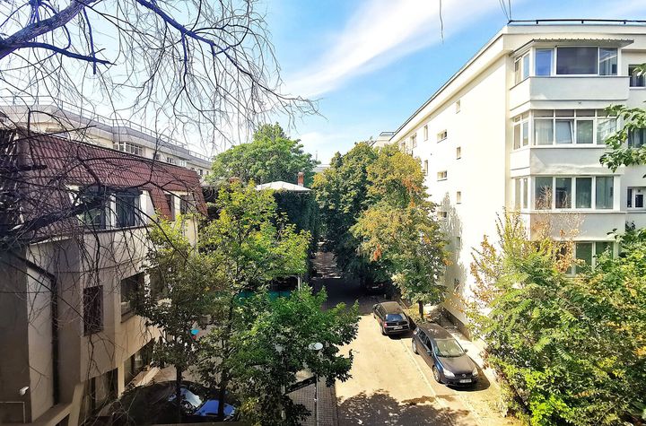 2 camere | Floreasca - Dorobanti | Mobilat complet anunturi imobiliare Bucuresti