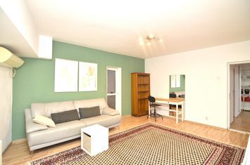 Apartament 3 camere de inchiriat UNIRII - Bucuresti anunturi imobiliare Bucuresti