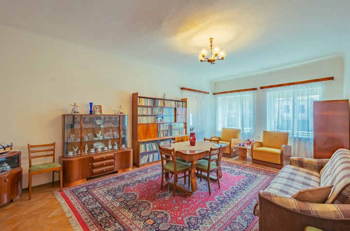 Apartament 3 camere de vanzare SIBIU - Sibiu anunturi imobiliare Sibiu