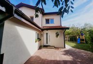 650.000 €, Vilă