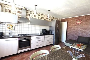 Apartament 2 camere de vanzare anunturi imobiliare Brasov