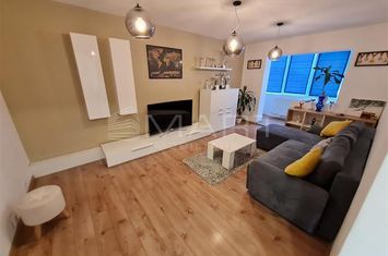 Apartament 3 camere de inchiriat SCRIITORILOR - Brasov anunturi imobiliare Brasov
