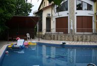1.400.000 €, Vilă