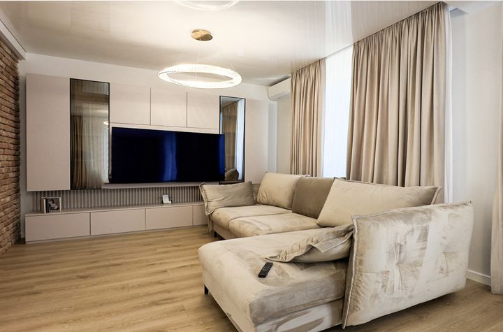 Vilă - 4 camere de vanzare AGIGEA - Constanta anunturi imobiliare Constanta