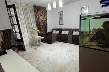 Apartament 4 camere de vanzare TARGU-JIU - Gorj anunturi imobiliare Gorj