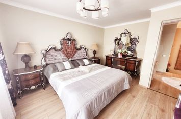 Vilă - 4 camere de vanzare ALBA IULIA - Alba anunturi imobiliare Alba