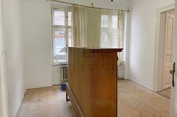 Apartament 3 camere ultracentral Piata Ferdinand | Spatiu comercial anunturi imobiliare Bihor