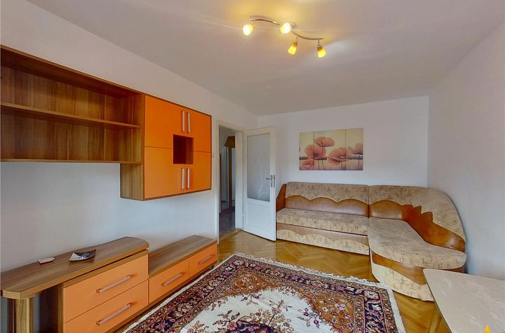 Apartament 3 camere de inchiriat ASTRA - Brasov anunturi imobiliare Brasov