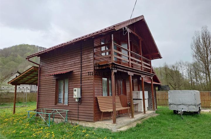 Casă - 3 camere de vanzare BUCURESCI - Hunedoara anunturi imobiliare Hunedoara