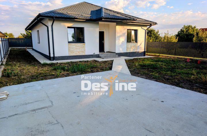 Casă - 4 camere de vanzare BREAZU - Iasi anunturi imobiliare Iasi