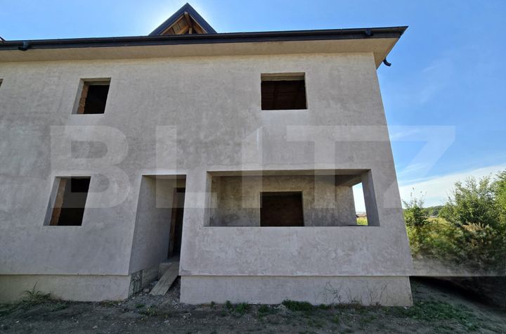 Vilă - 4 camere de vanzare IASI - Iasi anunturi imobiliare Iasi