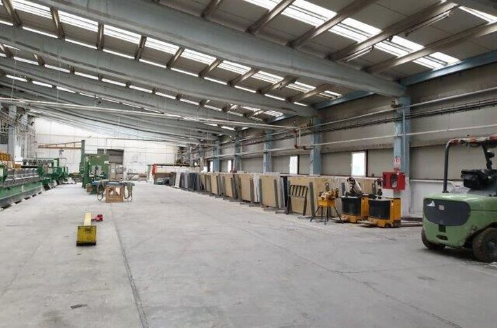 Spațiu industrial de vanzare PALAS - Constanta anunturi imobiliare Constanta