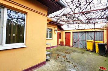 Oportunitate Unică: Casă cu 4 Camere, Curte Generoasă și Îmbunătățiri anunturi imobiliare Bucuresti