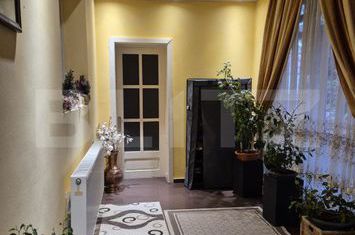 Casă - 11 camere de vanzare CHETANI - Mures anunturi imobiliare Mures