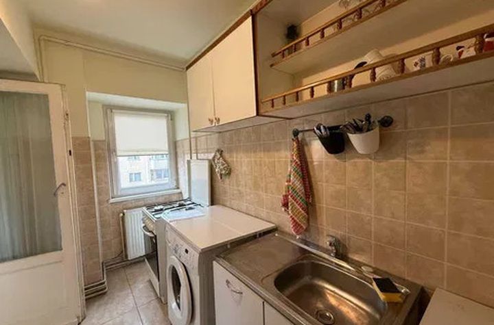 Apartament 2 camere de inchiriat GRIVITEI - Brasov anunturi imobiliare Brasov