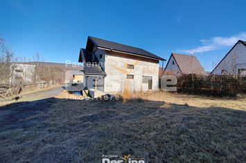 Casă - 4 camere de vanzare BARNOVA - Iasi anunturi imobiliare Iasi