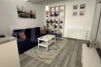 Apartament 3 camere de vanzare TRACTORU - Brasov anunturi imobiliare Brasov