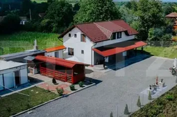 Casă - 6 camere de vanzare OCNA MURES - Alba anunturi imobiliare Alba