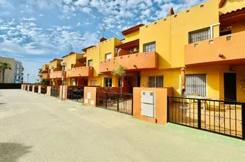 Casă - 4 camere de vanzare ORIHUELA COSTA - Spania anunturi imobiliare Spania