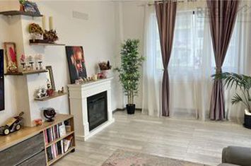 Apartament 3 camere de vanzare TRACTORUL - Brasov anunturi imobiliare Brasov