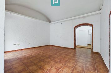 Spațiu comercial ultracentral- str. Mihai Eminescu anunturi imobiliare Arad