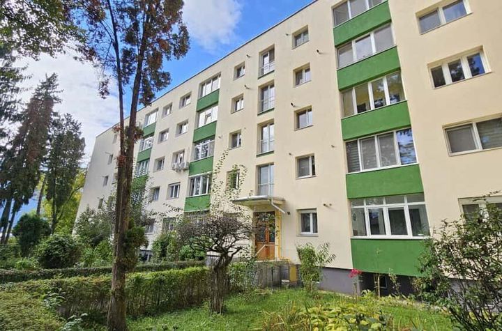 Exclusivitate, 3 camere etajul 2/4, str. Grigore Alexandrescu-Manastur anunturi imobiliare Cluj