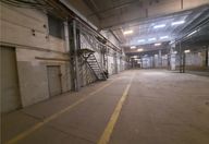 6.250 €, Spațiu industrial