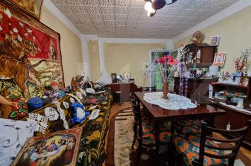 Apartament 3 camere de vanzare IASI - Iasi anunturi imobiliare Iasi