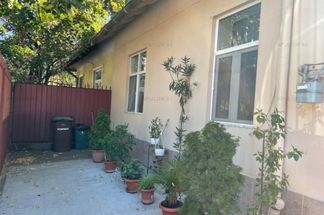 Casă 6 cam de vânzare Bucuresti - Ion Mihalache