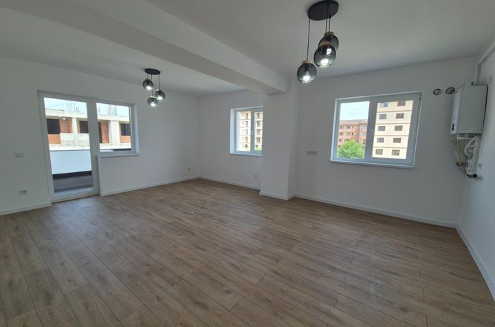 Apartament 3 camere de vanzare SIBIU - Sibiu anunturi imobiliare Sibiu